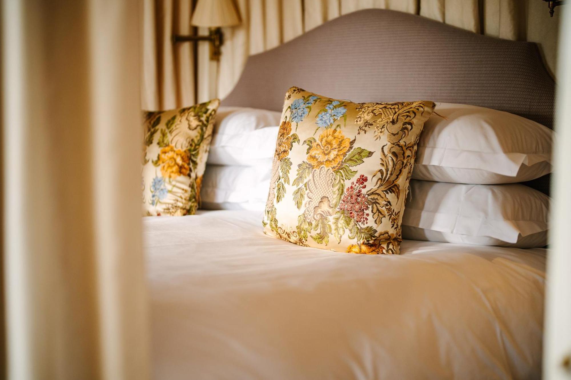 Cliveden House - An Iconic Luxury Hotel Μεϊντενχέντ Εξωτερικό φωτογραφία