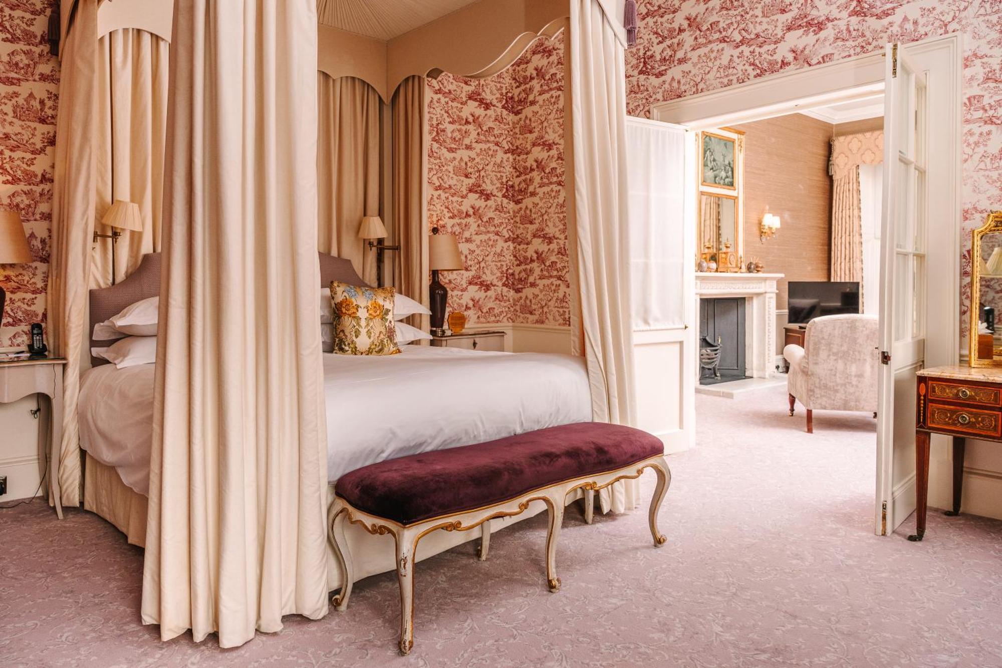 Cliveden House - An Iconic Luxury Hotel Μεϊντενχέντ Εξωτερικό φωτογραφία